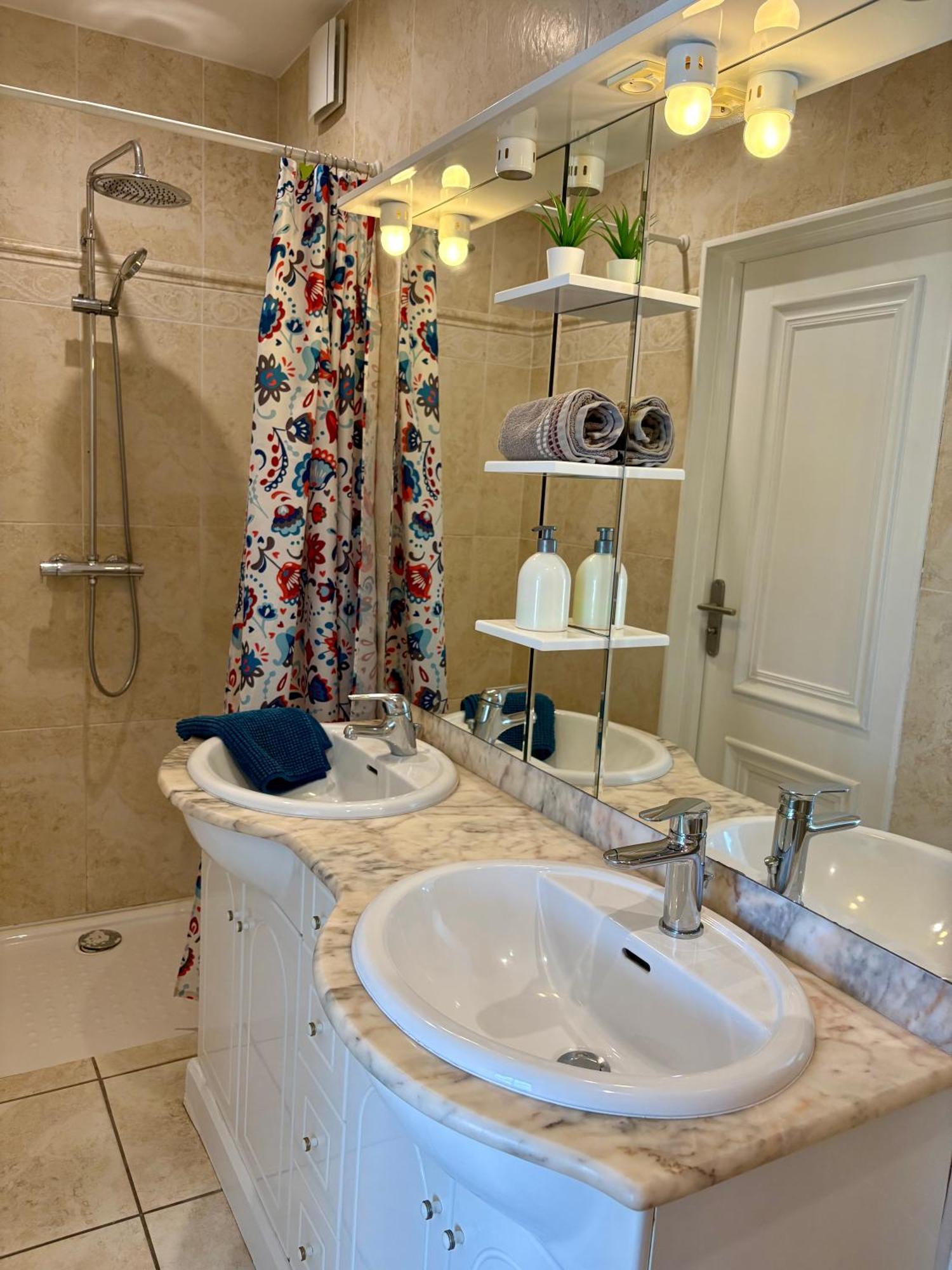 Domaine Les Buis Bed & Breakfast Saint-Fortunat-sur-Eyrieux Exterior foto