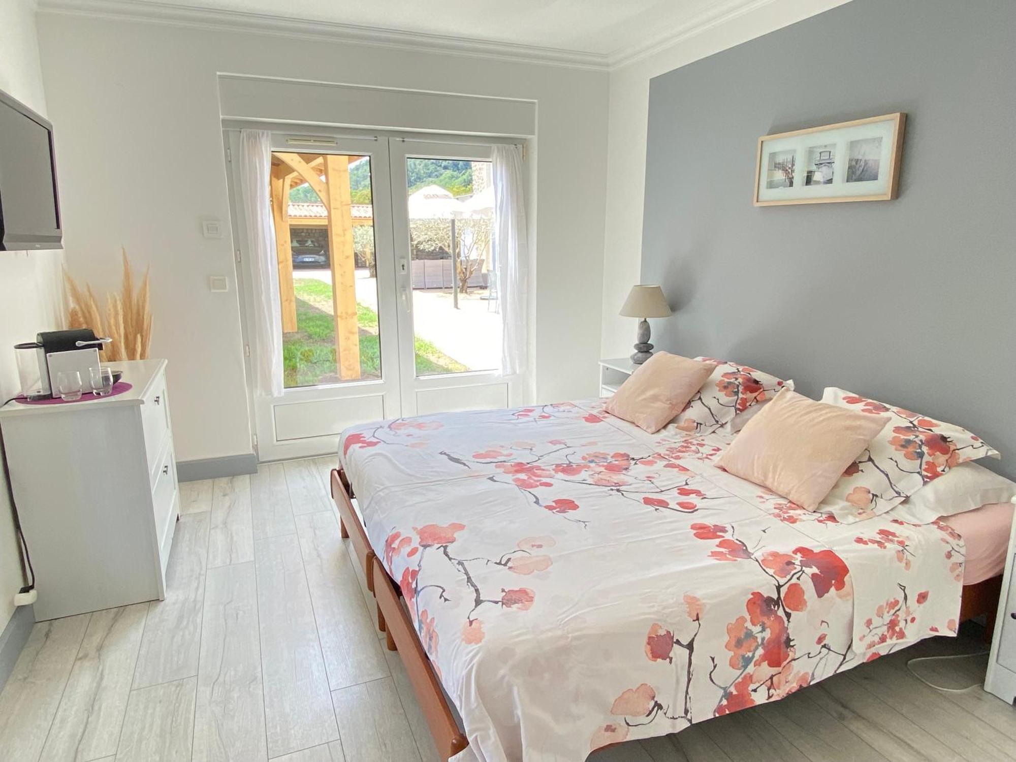 Domaine Les Buis Bed & Breakfast Saint-Fortunat-sur-Eyrieux Exterior foto